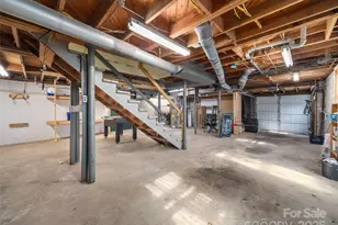 103 Aurora Dr, Asheville, NC 28805 - Photo 29