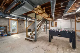 103 Aurora Dr, Asheville, NC 28805 - Photo 27