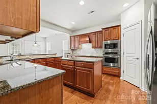 9335 Whistling Straits Dr, Fort Mill, SC 29707 - Photo 11