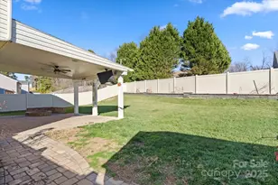 5310 Artesa Ct, Charlotte, NC 28214 - Photo 5