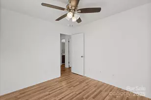 5310 Artesa Ct, Charlotte, NC 28214 - Photo 11