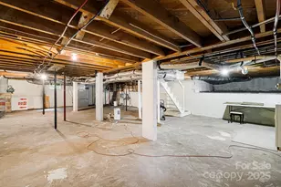 80 Mills Gap Rd, Asheville, NC 28803 - Photo 23