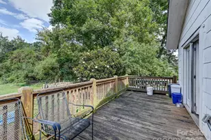 499 Oak Grove Rd, Flat Rock, NC 28731 - Photo 15