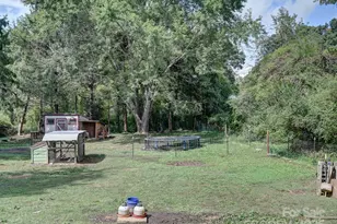 499 Oak Grove Rd, Flat Rock, NC 28731 - Photo 19