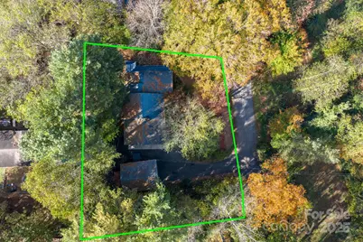 820 Peacehaven Place NW, Lenoir, NC 28645 - Photo 7