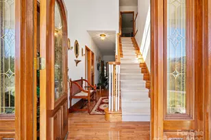 1715 Green Mountain Dr, Burnsville, NC 28714 - Photo 3