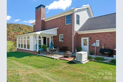 1715 Green Mountain Drive, Burnsville, NC 28714 - Photo 33