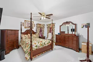 1715 Green Mountain Dr, Burnsville, NC 28714 - Photo 23