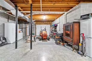 1715 Green Mountain Dr, Burnsville, NC 28714 - Photo 29