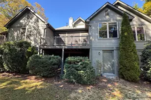 894 Dunroy Dr, Hendersonville, NC 28739 - Photo 3