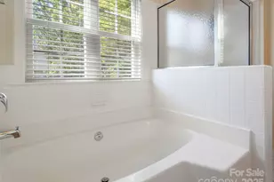 311 Pole Barn Dr, Asheville, NC 28806 - Photo 15