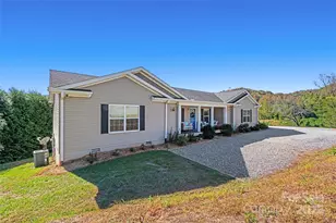 198 Gibson Cove Dr, Franklin, NC 28734 - Photo 3