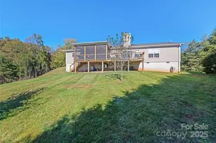 198 Gibson Cove Dr, Franklin, NC 28734 - Photo 5