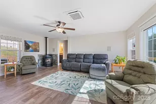 198 Gibson Cove Dr, Franklin, NC 28734 - Photo 9