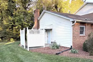 605 8th Ave SW, Conover, NC 28613 - Photo 3