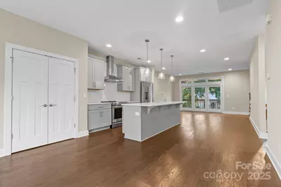 129 Grandin Road, Charlotte, NC 28208 - Photo 13