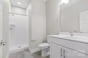 129 Grandin Rd, Charlotte, NC 28208 - Photo 9