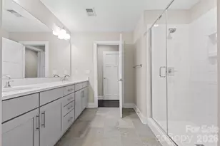 129 Grandin Rd, Charlotte, NC 28208 - Photo 27