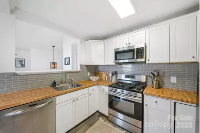 16 Woodfield Road, Arden, NC 28704 - Photo 13