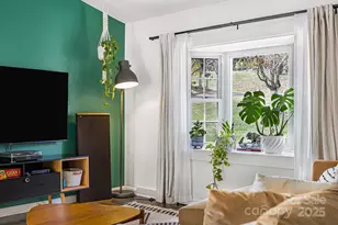 16 Woodfield Rd, Arden, NC 28704 - Photo 5