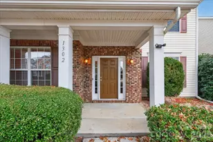 1302 Langdon Terrace Dr, Indian Trail, NC 28079 - Photo 3