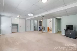 102 Castlegate Dr, Morganton, NC 28655 - Photo 23