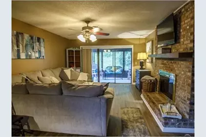 580 Britton Creek Drive, Hendersonville, NC 28791 - Photo 7