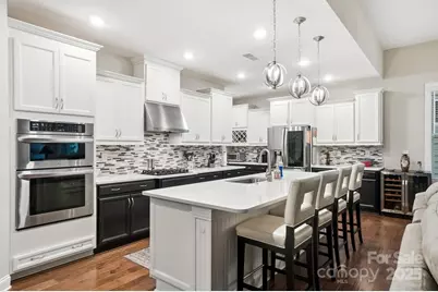 6325 Good News Drive, Charlotte, NC 28215 - Photo 11