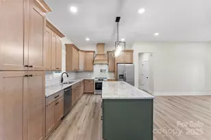 1026 Deer Creek Dr, Lincolnton, NC 28092 - Photo 13