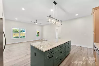 1026 Deer Creek Drive, Lincolnton, NC 28092 - Photo 15