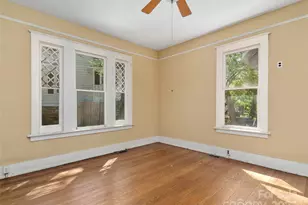 99 Walnut St, Waynesville, NC 28786 - Photo 7