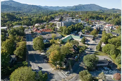 99 Walnut Street, Waynesville, NC 28786 - Photo 27