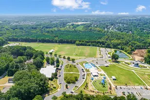 3648 Waterloo Dr, Harrisburg, NC 28075 - Photo 13