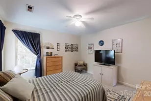 4925 Brookridge Dr NE, Hickory, NC 28601 - Photo 23