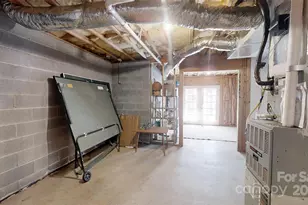 4925 Brookridge Dr NE, Hickory, NC 28601 - Photo 25