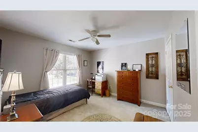 4925 Brookridge Drive NE, Hickory, NC 28601 - Photo 19