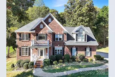 4925 Brookridge Drive NE, Hickory, NC 28601 - Photo 1