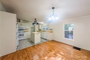 126 Juniper Dr, Burnsville, NC 28714 - Photo 27