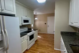 25 Village Dr, Asheville, NC 28803 - Photo 9