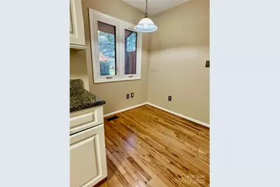 25 Village Drive #25, Asheville, NC 28803 - Photo 11