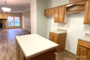 47 Integrity Mountain Rd, Otto, NC 28763 - Photo 17