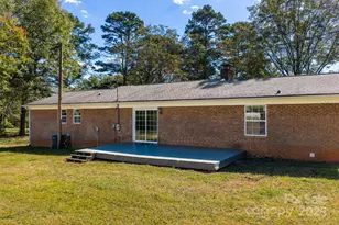 5613 Springs Rd, Conover, NC 28613 - Photo 23