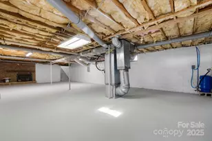 5613 Springs Rd, Conover, NC 28613 - Photo 21