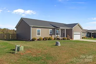 1133 Knox Farms Blvd, Woodleaf, NC 27054 - Photo 3