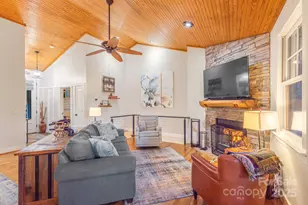 325 Hedgewood Dr, Tuckasegee, NC 28783 - Photo 11