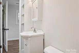 34 Parkview Dr, Brevard, NC 28712 - Photo 13