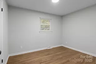 5300 Hickory Ln, Charlotte, NC 28216 - Photo 31