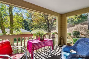 3901 Trinity Ct, Asheville, NC 28805 - Photo 17