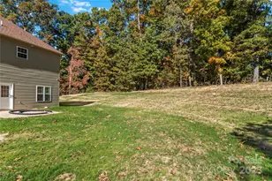 2858 Eland Dr, Winston Salem, NC 27127 - Photo 35