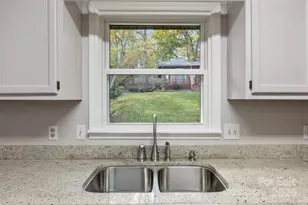 28 Timber Ln, Asheville, NC 28806 - Photo 19